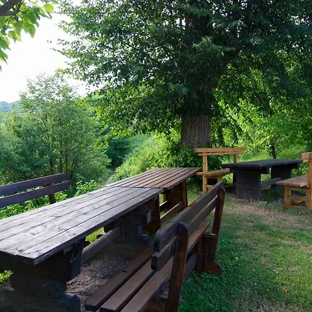 Apartman Turisticna Kmetija Vrezner